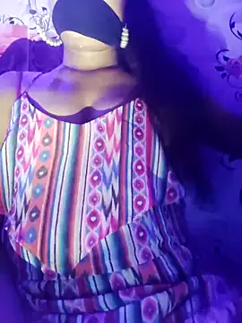 Janvi kapor online show from 04-24-26, 05:04