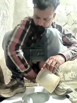 Hot-boss15 online show from 04-01-26, 06:25