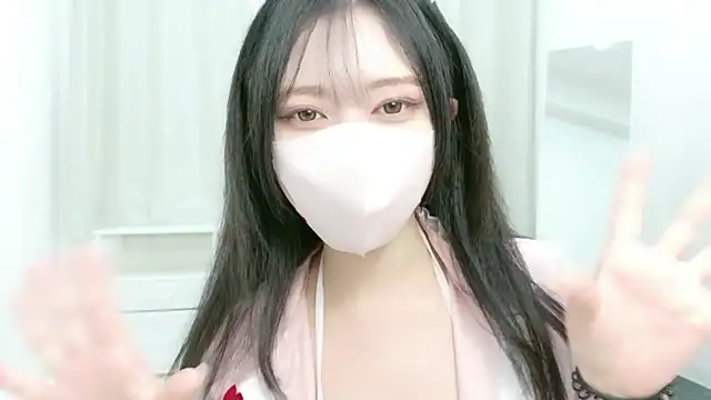 Snapshot of annachan_v chatting on 04-11-26, 09:46 annachan v online show from 04-11-26, 09:46