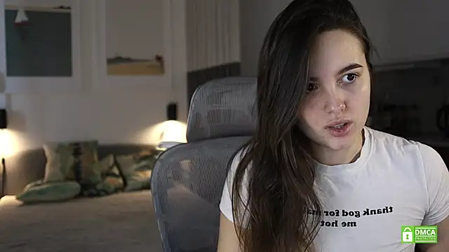 amelie shine online show from 11-15-25, 10:56