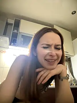 AmberlyCarr online show from 11-14-25, 04:06