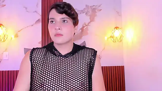 SamLopez1 online show from 11-11-25, 03:50