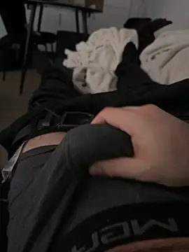 Snapshot of hasanka62 chatting on 02-24-26, 04:27 hasanka62 online show from 02-24-26, 04:27