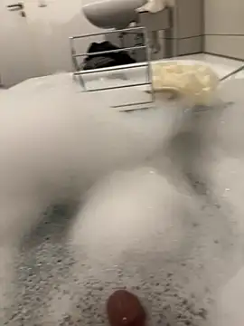 Snapshot of hasanka62 chatting on 03-05-26, 08:27 hasanka62 online show from 03-05-26, 08:27