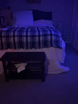 Snapshot of krisdeanbb chatting on 01-17-26, 05:01 krisdeanbb online show from 01-17-26, 05:01