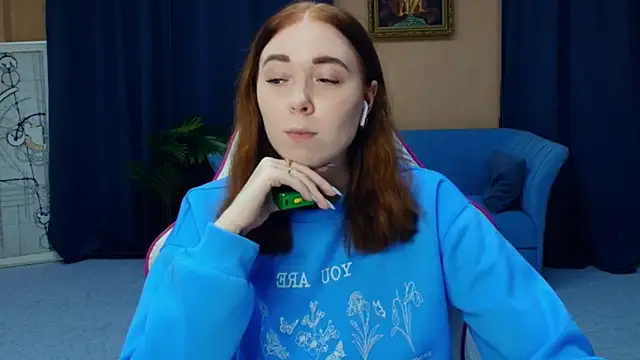 AddieOsler online show from 04-05-26, 07:44