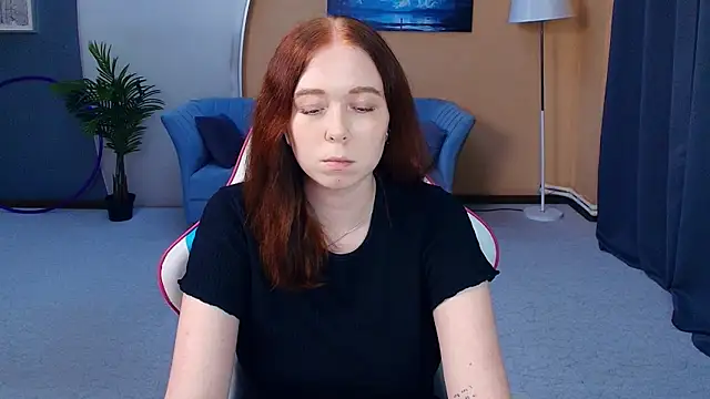 Snapshot of AddieOsler chatting on 06-11-26, 02:53 AddieOsler online show from 06-11-26, 02:53
