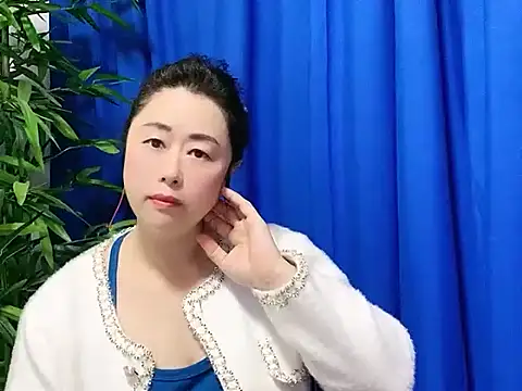 Snapshot of yaoyao22678 chatting on 10-28-25, 04:16 yaoyao22678 online show from 10-28-25, 04:16