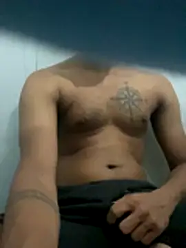 Snapshot of 00000sl chatting on 12-04-25, 05:21 00000sl online show from 12-04-25, 05:21