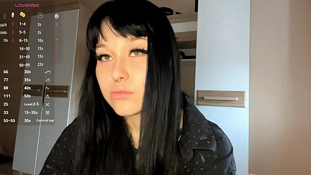 LaurenOveson online show from 11-07-25, 10:26