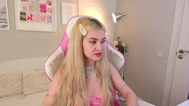 Rose Masson online show from 03-10-26, 05:34