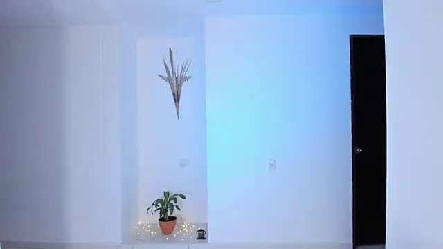 Leyacopper  online show from 03-21-26, 02:05