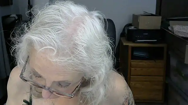 JoleneDelacroix online show from 12-18-25, 04:13