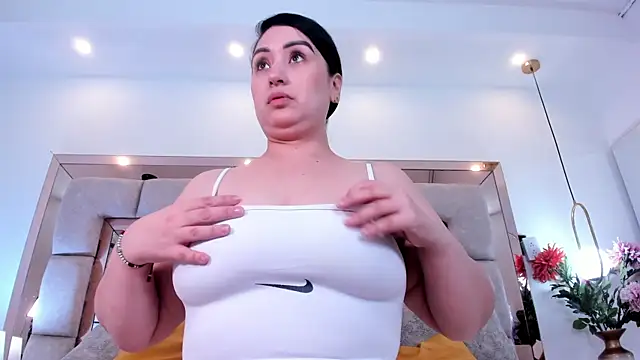 naomy sexy  online show from 06-16-26, 02:14