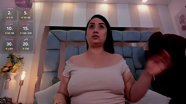 naomy sexy  online show from 06-18-26, 10:14