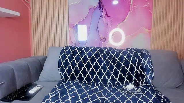 NhoanBrunette online show from 11-18-25, 12:31