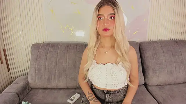 NhoanBrunette online show from 04-28-26, 02:33