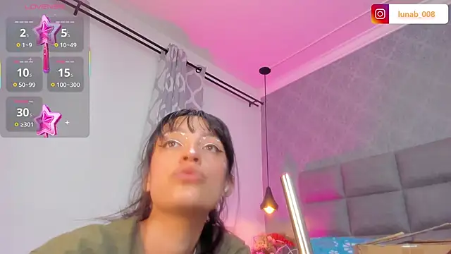 Luna Bella3 online show from 03-12-26, 11:49