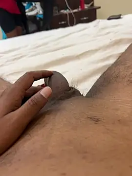 Indianbbc4uxh online show from 04-17-26, 05:27