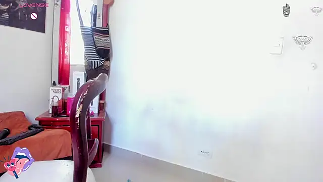 ghostwomaan online show from 07-06-26, 03:03