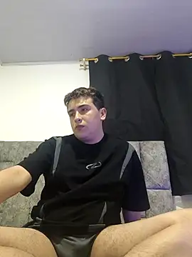 Snapshot of Sam_Rush chatting on 12-03-25, 06:43 Sam Rush online show from 12-03-25, 06:43