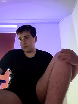 Snapshot of Sam_Rush chatting on 12-14-25, 04:29 Sam Rush online show from 12-14-25, 04:29