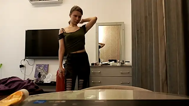 MargaretFairy online show from 11-28-25, 06:54