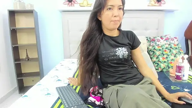 tammy sex25 online show from 06-12-26, 11:31