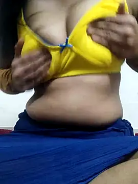 Snapshot of SexyBonitaaa chatting on 10-29-25, 07:15 SexyBonitaaa online show from 10-29-25, 07:15