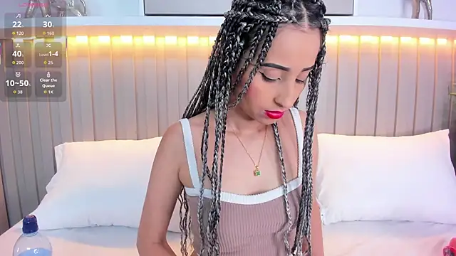 violett rabbit  online show from 11-14-25, 08:40