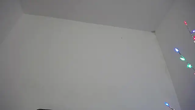 Mia fox29 online show from 12-16-25, 10:42