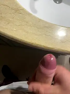 pakyyyyyyyyy online show from 10-27-25, 07:40