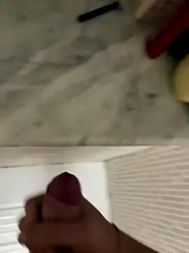 pakyyyyyyyyy online show from 11-10-25, 05:23