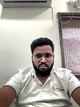 Snapshot of _Ramesh_pj chatting on 10-31-25, 08:15 Ramesh pj online show from 10-31-25, 08:15