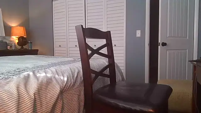 Hooshung mvers8 online show from 11-06-25, 07:04