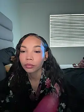 nikkiloveee online show from 02-18-26, 08:38