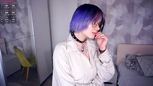 KellePourier online show from 11-07-25, 07:25