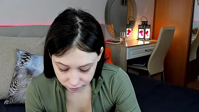 Snapshot of Rita_Moonlight chatting on 03-02-26, 05:30 Rita Moonlight online show from 03-02-26, 05:30