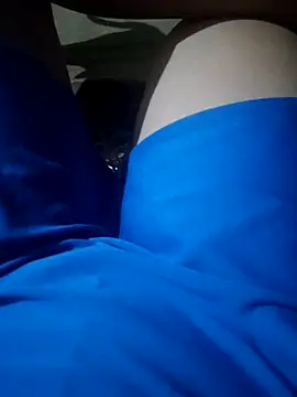 Snapshot of marianagamez49 chatting on 11-16-25, 02:39 marianagamez49 online show from 11-16-25, 02:39