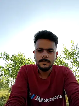 Snapshot of devil_boy_0909 chatting on 11-03-25, 03:19 devil boy 0909 online show from 11-03-25, 03:19