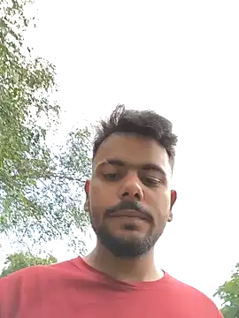 Snapshot of devil_boy_0909 chatting on 11-04-25, 07:29 devil boy 0909 online show from 11-04-25, 07:29