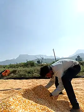 Snapshot of devil_boy_0909 chatting on 11-17-25, 08:42 devil boy 0909 online show from 11-17-25, 08:42