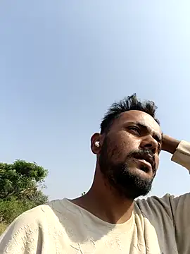 Snapshot of devil_boy_0909 chatting on 11-22-25, 06:23 devil boy 0909 online show from 11-22-25, 06:23