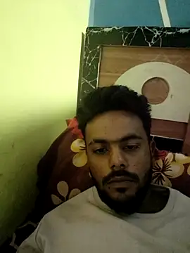 Snapshot of devil_boy_0909 chatting on 12-03-25, 04:16 devil boy 0909 online show from 12-03-25, 04:16