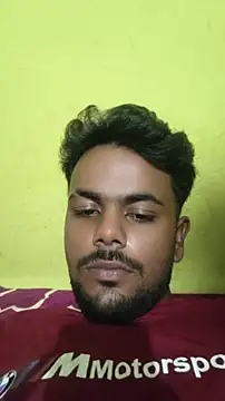 Snapshot of devil_boy_0909 chatting on 06-06-26, 04:23 devil boy 0909 online show from 06-06-26, 04:23