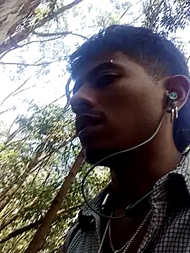 SkinniYamo online show from 03-09-26, 07:18