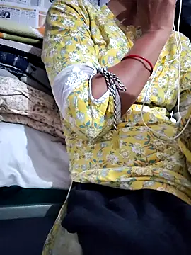 Hot-Rubyy online show from 02-28-26, 06:25