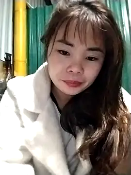 Snapshot of italy-a chatting on 11-02-25, 02:52 italy-a online show from 11-02-25, 02:52