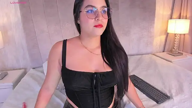 Melanie hillz online show from 04-24-26, 08:44