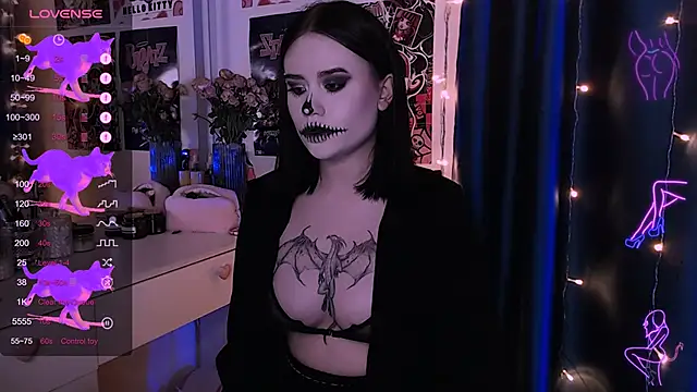 Meow Marie online show from 10-30-25, 09:15